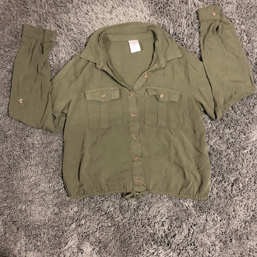 No boundaries long sleeve top